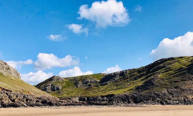 Crynant Maison | Gower Rhossili 6 chambres pour 12 personnes en bord de mer, maison de vacances avec grand jardin.