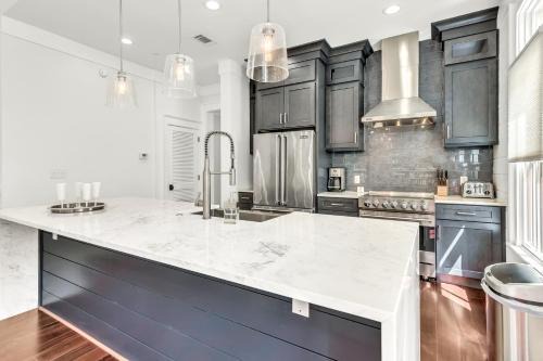 Beach District Maison | Grace Place