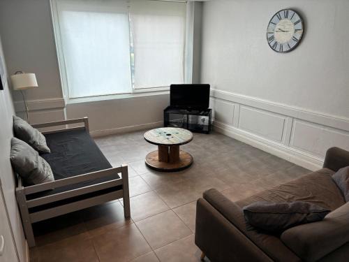 Romans-sur-Isere Appartement | Grand 2 pièces proche quai de l'Isère
