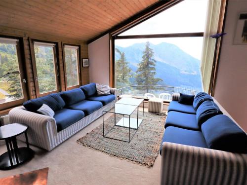 Avoriaz Chalet De Ski | Grand chalet à Avoriaz pour 12 pers avec cheminée, terrasse et vue - FR-1-633-50