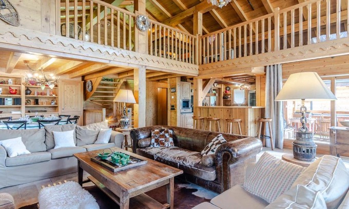 Morzine Chalet De Ski | Grand chalet de charme pour 14 pers. à 500m des télécabines, avec ascenseur et Wi-Fi - FR-1-754-8