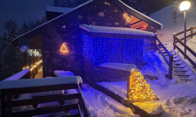 Guzet Neige Chalet De Ski | Grand Chalet de standing face aux pistes