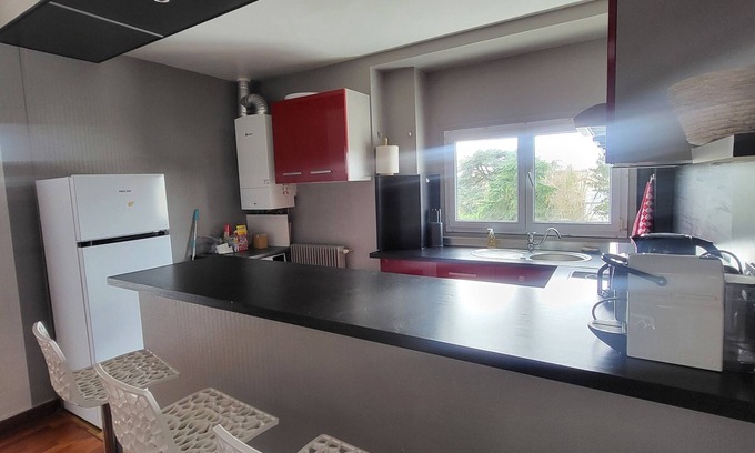 La Varenne Saint-Hilaire Appartement | Grand Duplex Proche de Paris & RER A - 6 voyageurs