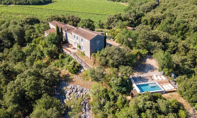 Causse-de-la-Selle Maison | Grand Gite, Hérault à coté de Saint Guilhem le Désert et Saint Jean de Buèges