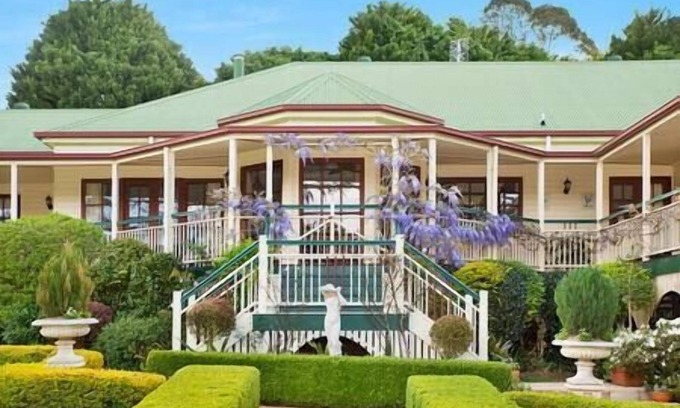 Balmoral Ridge Maison | Grand Hinterland Queenslander - for Groups Close to Maleny & Montville
