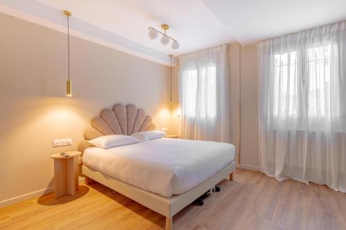 Orly Hôtel | Grand Hotel Sénia - Paris Orly Airport