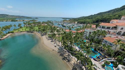Isla Navidad Hôtel | Grand Isla Navidad Golf & Spa Resort with Marina