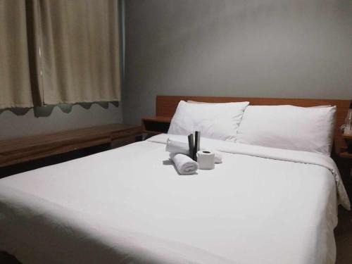 Ermita Appartement | Grand Riviera Suites infront of US EMBASSY