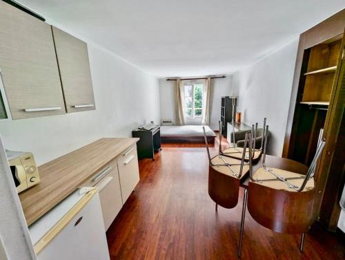 Quartier Chorier-Berriat Appartement | Grand Studio - Proche Hyper centre - Calme & Tout Equipé