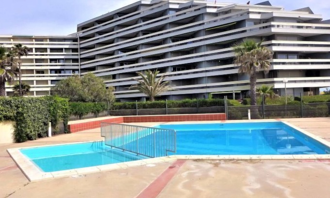 La Cote Radieuse Appartement | Grand Sud by Interhome