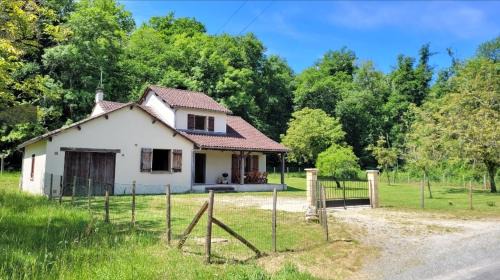 Bourgnac Maison | Grande maison à la campagne