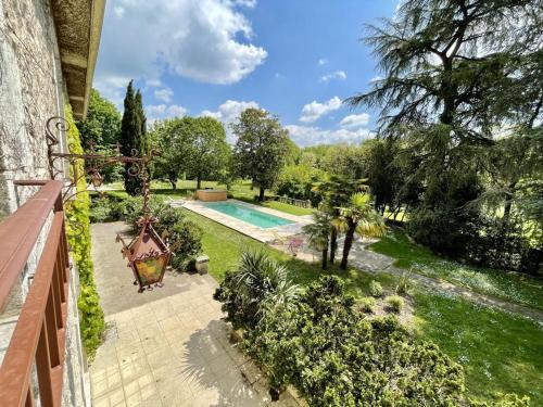 Pranzac Maison | Grande maison avec piscine privée, wifi et animaux acceptés pour 15 pers. - FR-1-653-282