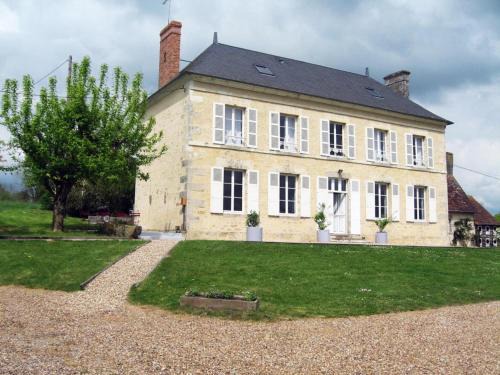 Laleu Maison | Grande maison avec piscine couverte, flipper et charme industriel en pleine campagne - FR-1-497-46