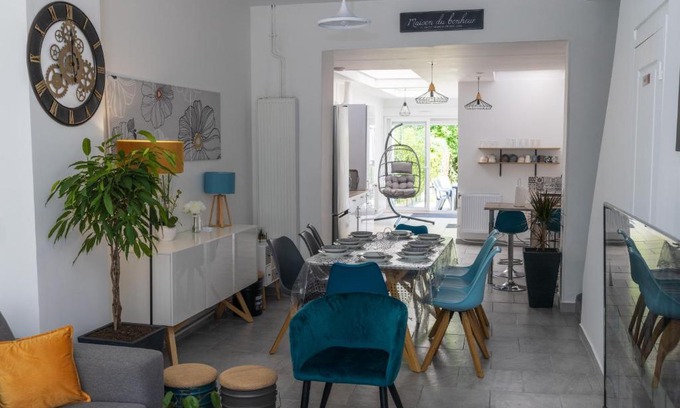 Loos Maison | Grande maison familiale avec jardin