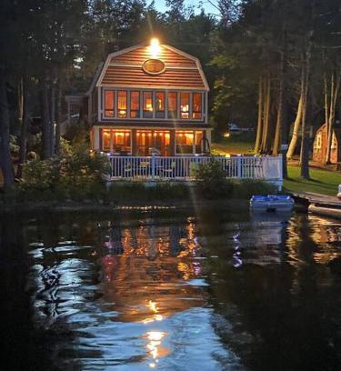 Farmington Maison | Grandview Gambrel
