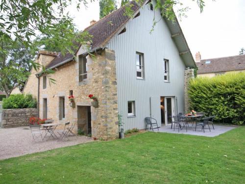 Cerise Maison | Grange du XVIIe rénovée, jardin, trampolines, proche Alençon, idéale familles et cavaliers - FR-1-497-24