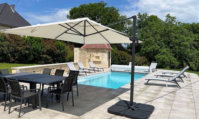 Thegra Maison | Grange en pierre, proche Rocamadour, Padirac avec piscine privée, jacuzzi