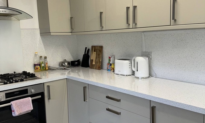Grangetown Maison | Grangetown Stylish 3Bed House.