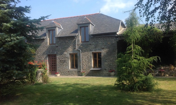 Langourla Autre | Granite Ferme avec une vaste vue sur la campagne, face au sud