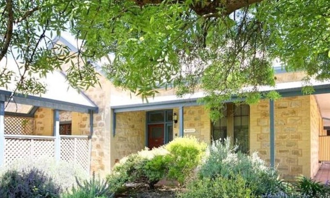 Upper Wakefield Maison | Granmas Cottage Clare Valley