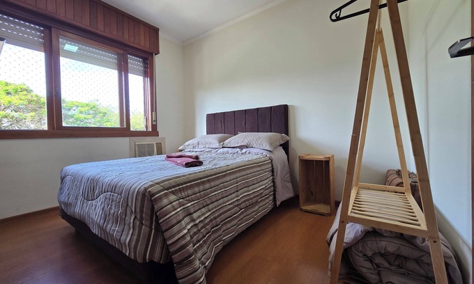 Cidade Baixa Appartement | Cozy Apartment in Great Location with Garage