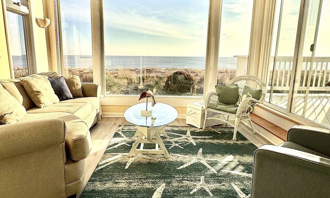 Broadkill Beach Maison | Beach front beauty - tout nouveau spa, laissez le monde derrière vous!