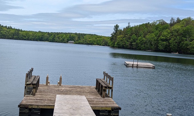 Norfolk Cabine | Great Family Cabin in the woods on a lake.