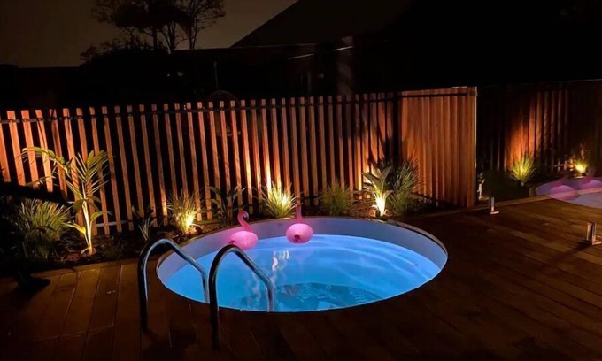 Mount Maunganui Maison | Great for large families & so much to do! Beach nearby, pool, spa, games room