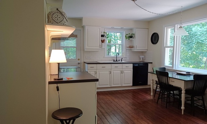 Vaudreuil-Soulanges Regional County Municipality Maison | Great Location, Amazing Property and Fully equipped for long term stays!