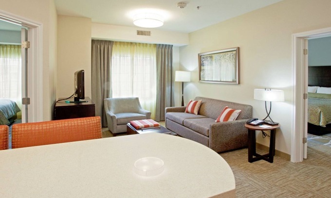 Lanham Appartement | Excellent emplacement près de la NASA, USDA, FDA et IRS | Centre d'affaires ouvert 24h / 24 + petit-déjeuner gratuit