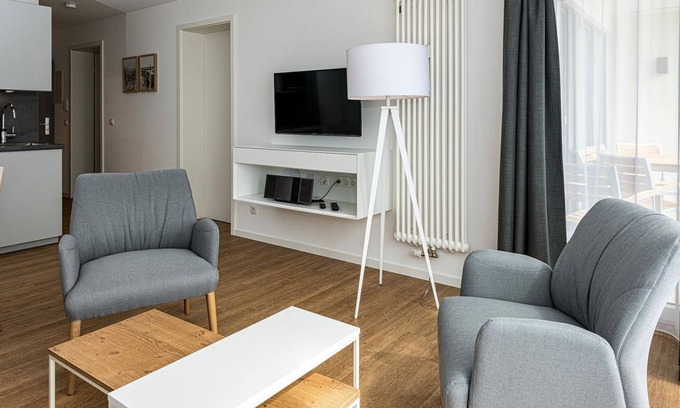 Bensersiel Appartement | Great North Sea apartment with balcony, parking, use of swimming pool & sauna - Deichhäuser Anna Küste
