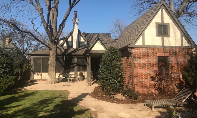 Central Oklahoma City Maison | Grande propriété pour les familles et / ou les dirigeants d'entreprise.