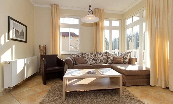 Ostseebad Kuhlungsborn Appartement | Great vacation apartment on the Baltic Sea with large balcony, sauna area & pool in the house - Dünenschloss