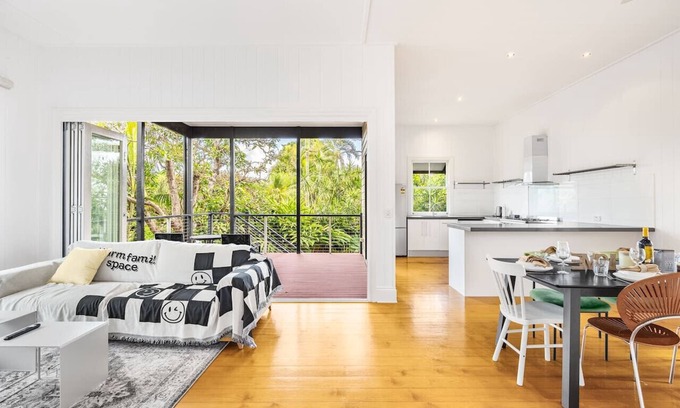 East Brisbane Maison | Great Value 3Beds Cozy Home Near CBD/Stadium/Bus