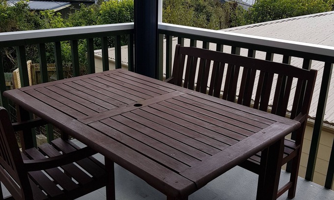 Okiwi Bay Maison | Great views from this double storey bach. Very close to sandy beach.