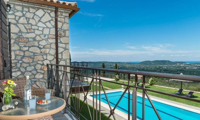 Langadhakia Villa | Great Zakynthos Apartment | 1 Bedrooms | Mountain Views