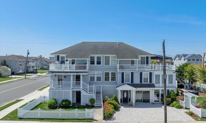 Dennisville Copropriété | Greatest location in beautiful Strathmere.The views from the deck are unmatched!