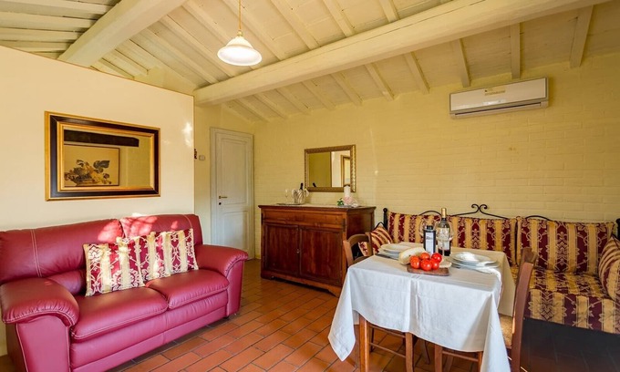 Pieve di Chio Maison | green apartment
