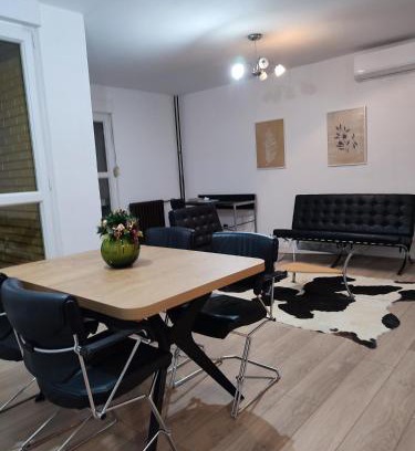 Osijek Appartement | GREEN APARTMENT OSIJEK, self check in