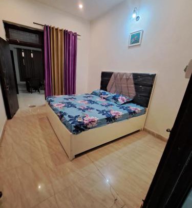 Udyog Vihar Appartement | Green Bacchus stays
