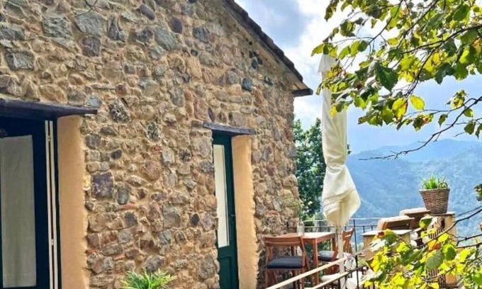 Brugnato Maison | Green Valley House: Lavender