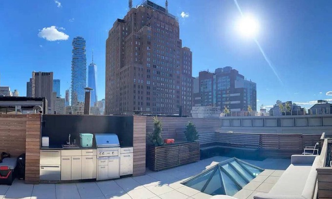 SoHo Appartement | Greene Penthouse | NEW 2BR Soho Loft with HUGE Private Rooftop and Hot Tub