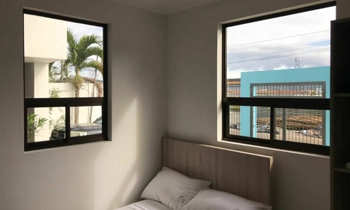 San Ramon Appartement | Greenest 2 bedroom couples rental with free parknig