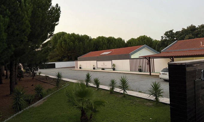 Santo Estevao Station Balnéaire | Greengoldpassion - situated in the heart of the Tagus estuary in Mata do Duque
