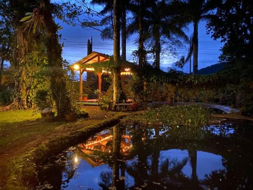 Guayabo Chalet De Ski | Greenhouse Lofts Miravalles