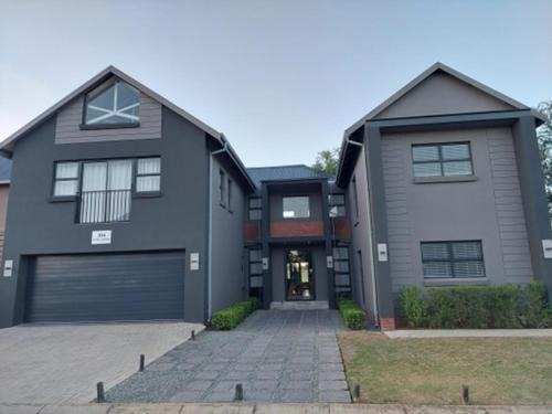 Vredefort Maison | Greens & Dreams