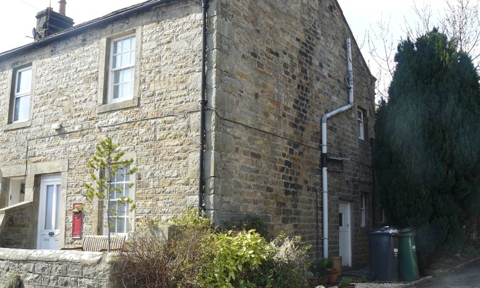 Worton Maison | Greystones, lovely cottage in Gunnerside, upper Swaledale