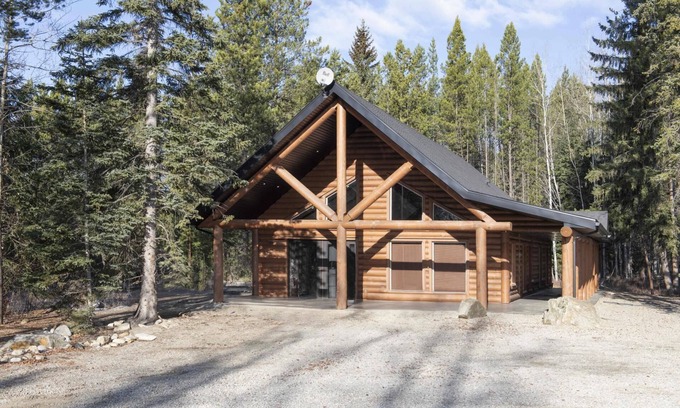 Valemount Maison | Grizzly Den - Trois Chambres Maison, Couchages 10
