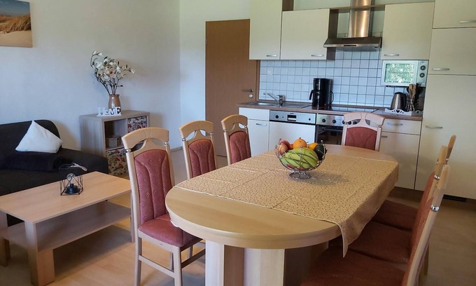 Waldmuenchen Appartement | Große Ferienwohnung für bis zu 10 Personen mit Balkon