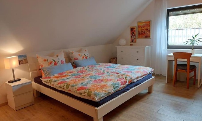 Mechernich Appartement | Große, helle Wohnung mit sonnigem Balkon